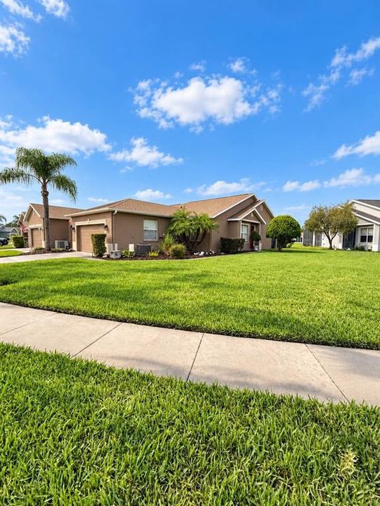 En Venta: $389,900 (2 camas, 2 baños, 1460 Pies cuadrados)