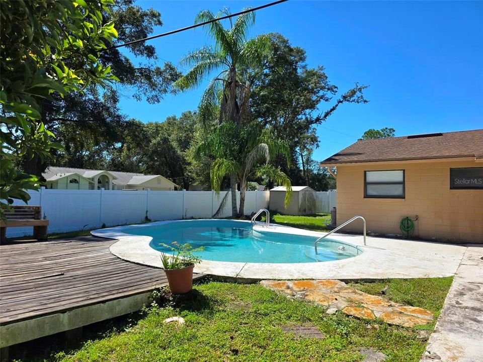 For Rent: $2,625 (3 beds, 2 baths, 1626 Square Feet)