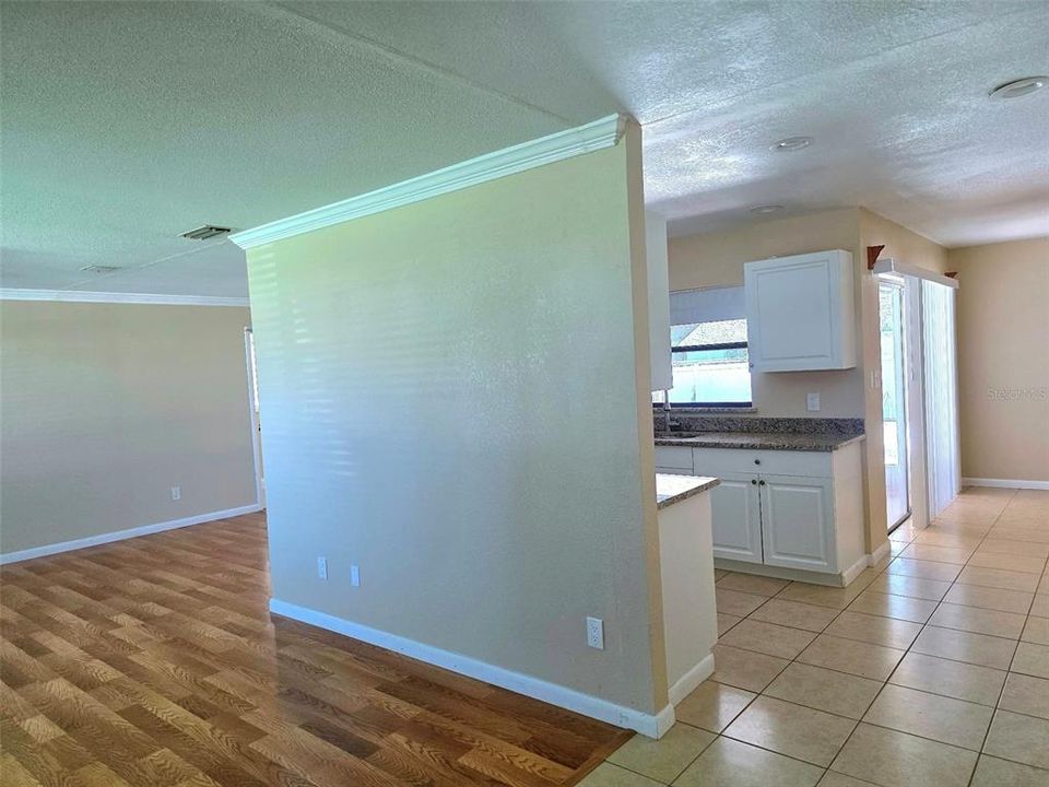 For Rent: $2,625 (3 beds, 2 baths, 1626 Square Feet)