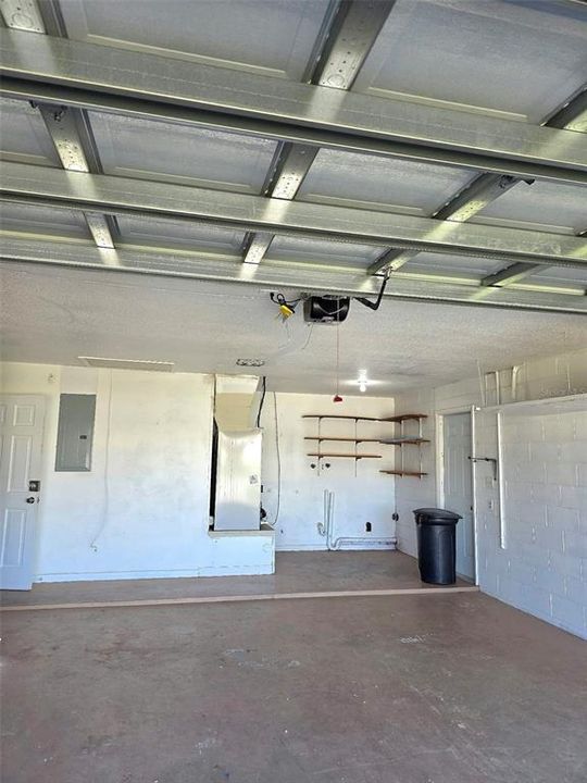 For Rent: $2,625 (3 beds, 2 baths, 1626 Square Feet)