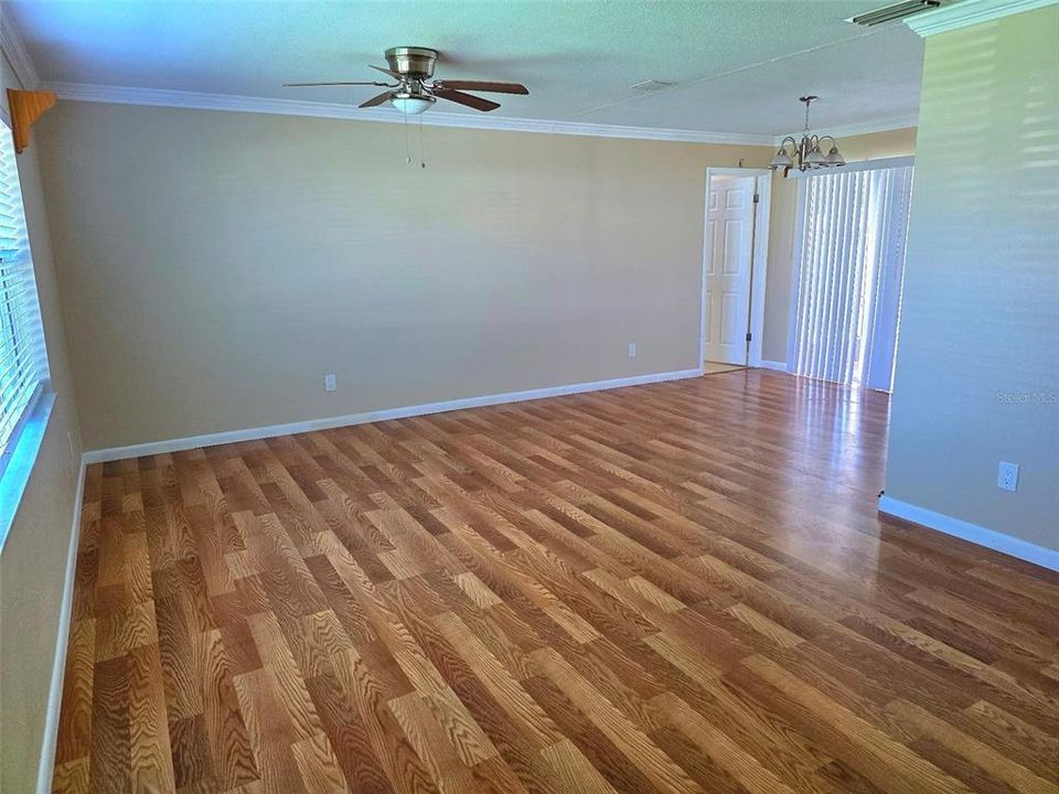 For Rent: $2,625 (3 beds, 2 baths, 1626 Square Feet)