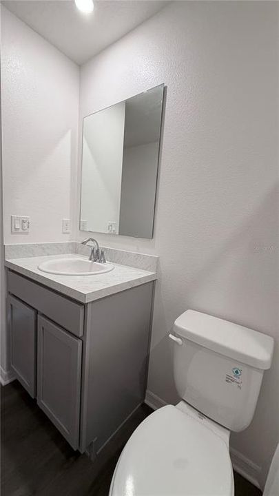 На продажу: $329,990 (5 спален, 3 ванн, 2281 Квадратных фут)