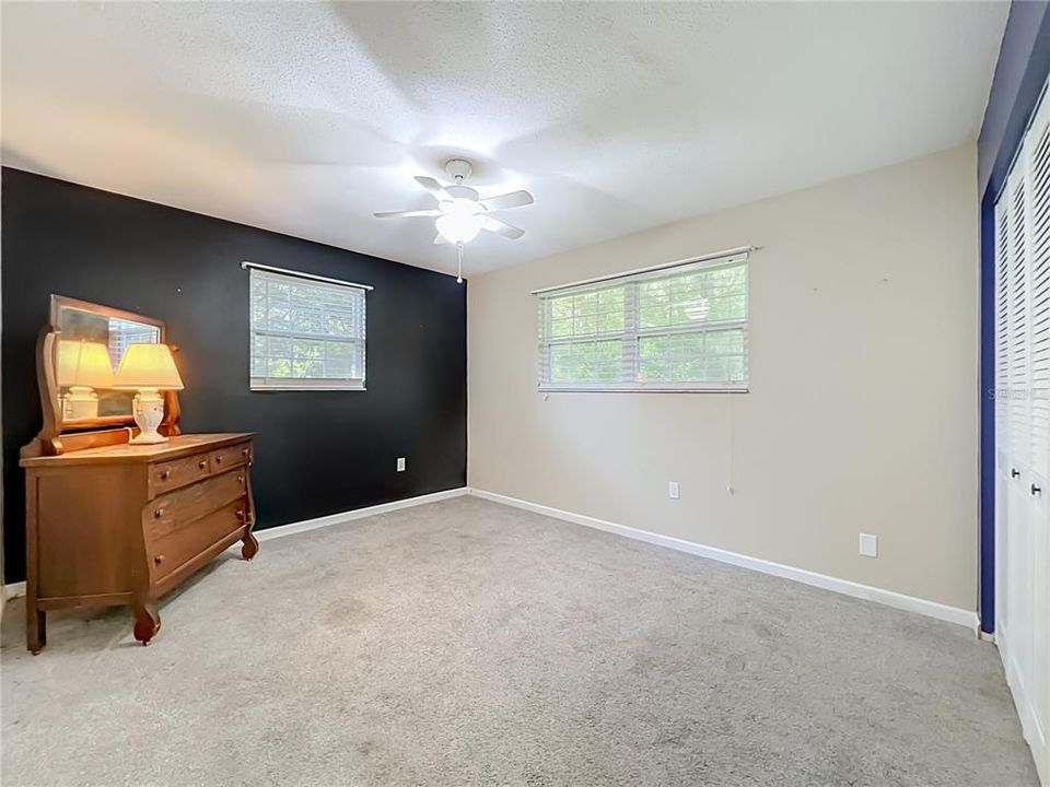 For Sale: $289,900 (2 beds, 2 baths, 1252 Square Feet)