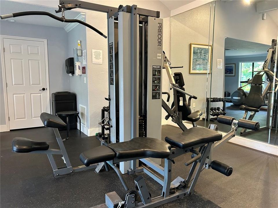 For Sale: $234,999 (2 beds, 2 baths, 1199 Square Feet)