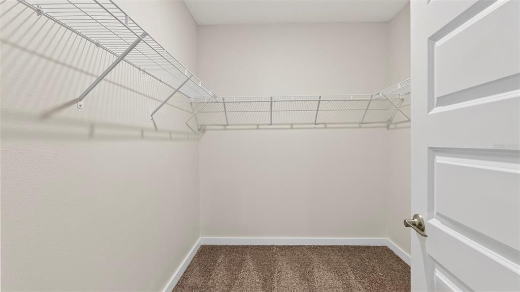 En Venta: $439,900 (4 camas, 2 baños, 1846 Pies cuadrados)
