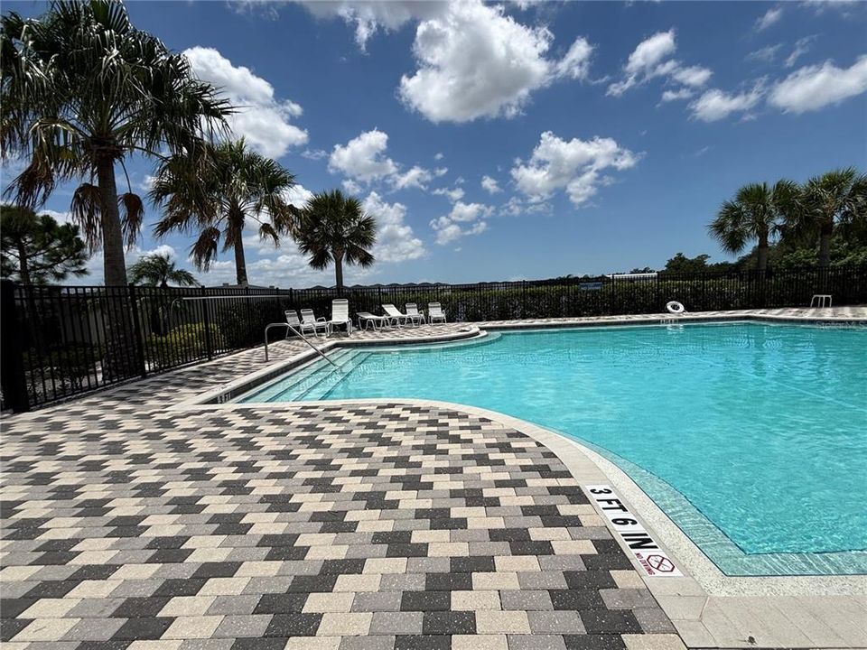 For Sale: $347,000 (3 beds, 2 baths, 1510 Square Feet)