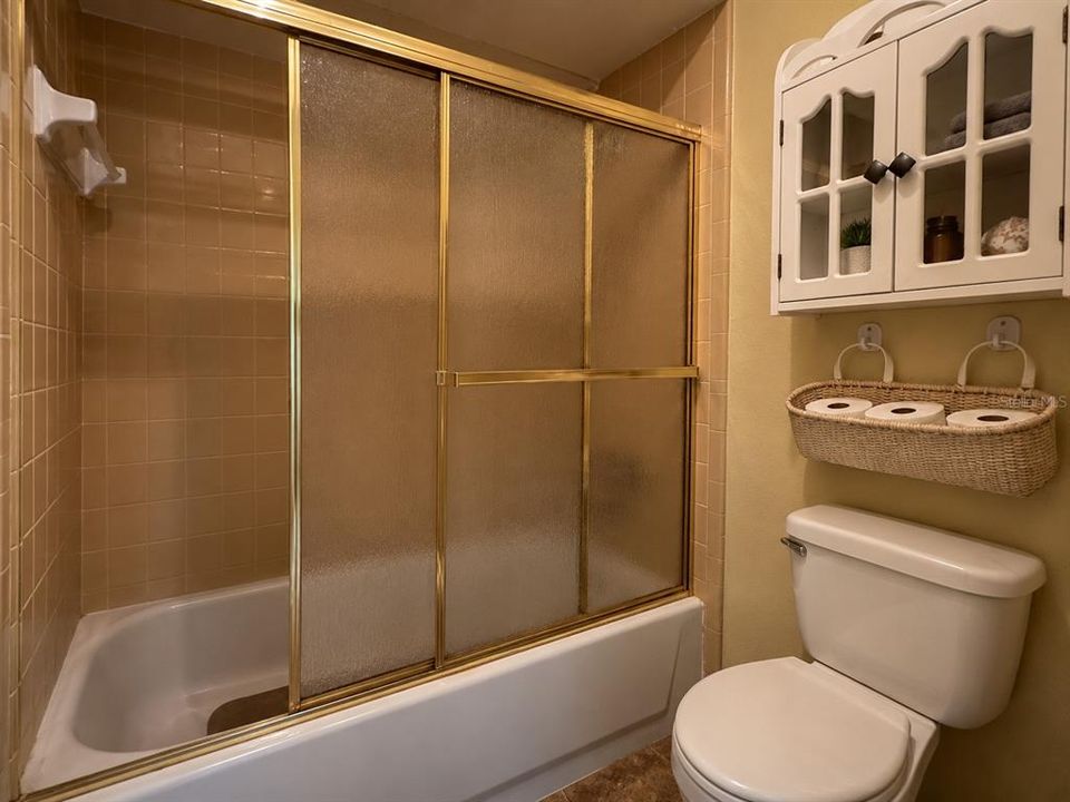 En Venta: $350,000 (3 camas, 2 baños, 1768 Pies cuadrados)