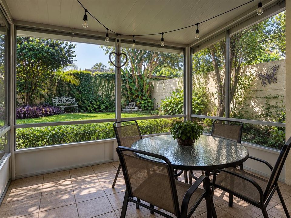 En Venta: $350,000 (3 camas, 2 baños, 1768 Pies cuadrados)
