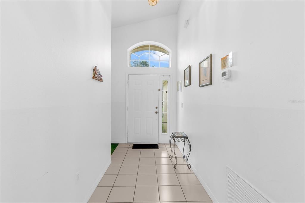 En Venta: $395,000 (4 camas, 2 baños, 1822 Pies cuadrados)