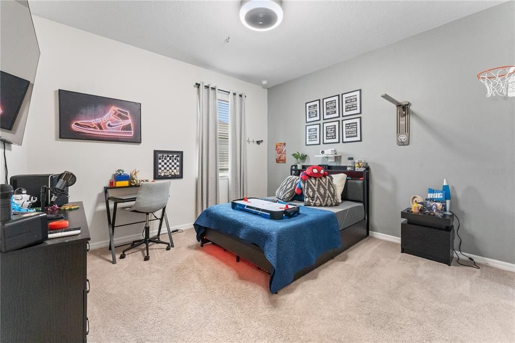 For Sale: $329,990 (3 beds, 2 baths, 2041 Square Feet)