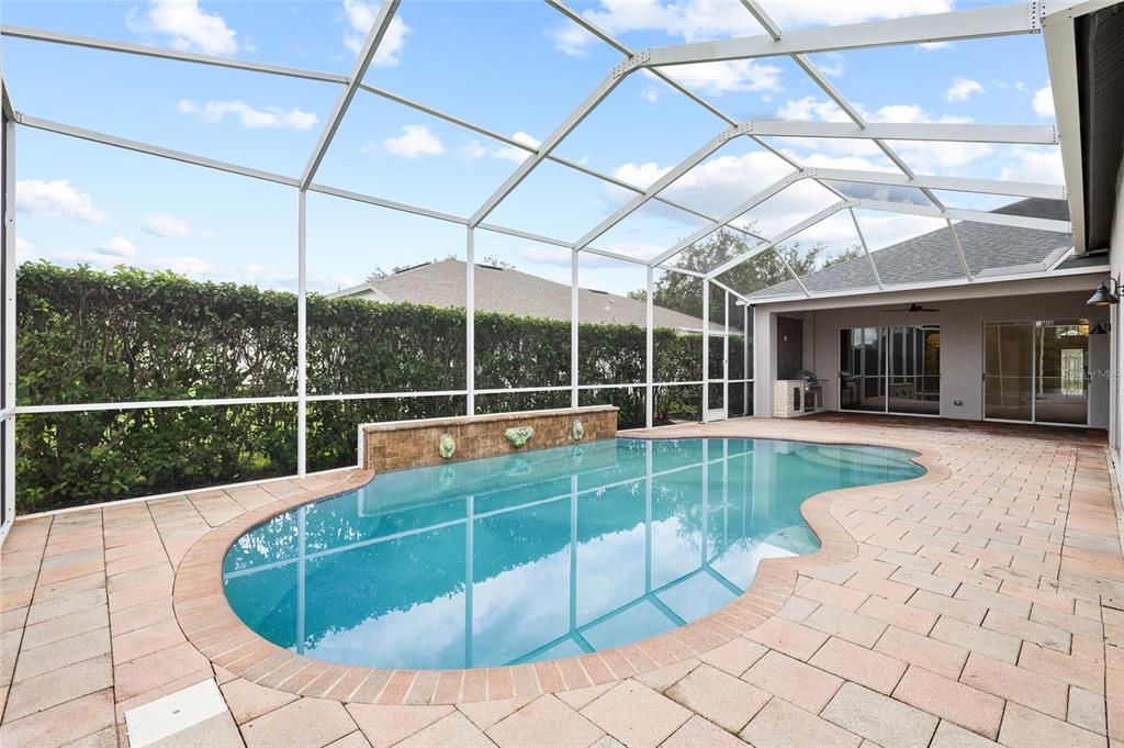 For Sale: $949,000 (5 beds, 3 baths, 3091 Square Feet)