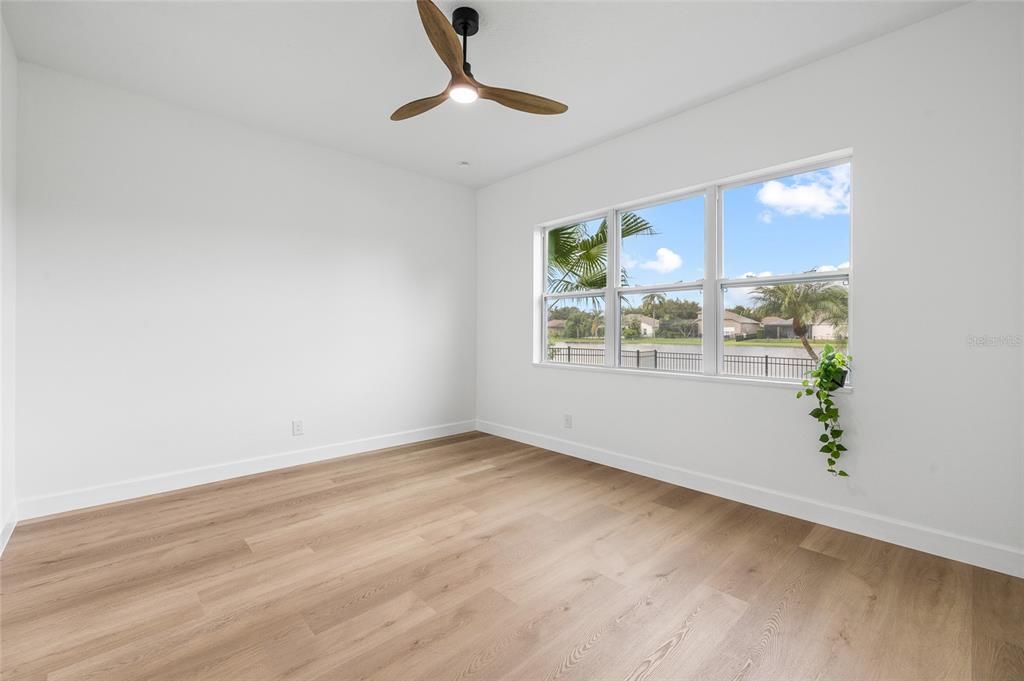 For Sale: $949,000 (5 beds, 3 baths, 3091 Square Feet)
