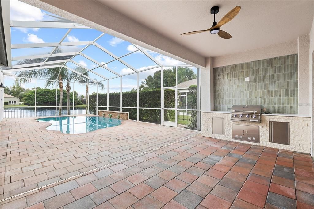 For Sale: $949,000 (5 beds, 3 baths, 3091 Square Feet)