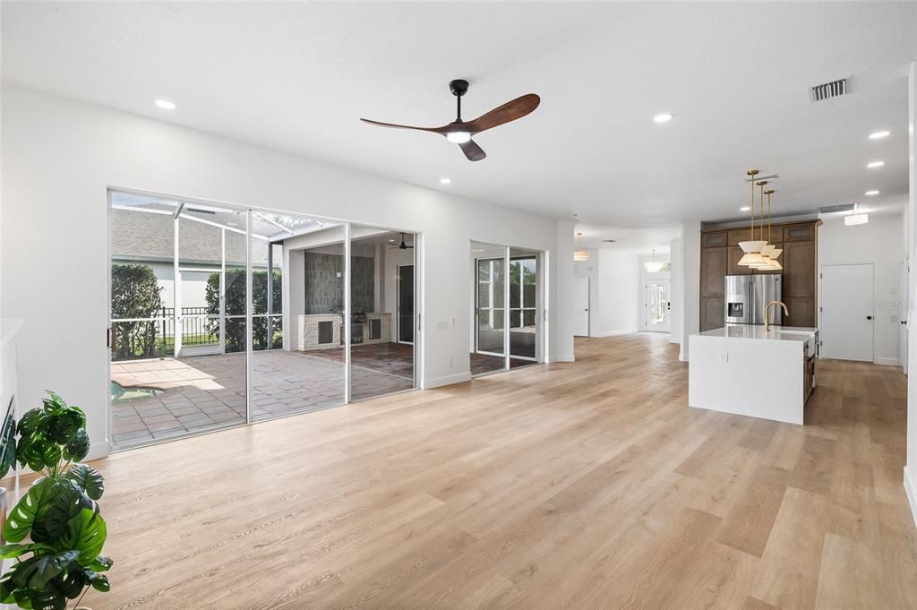 For Sale: $949,000 (5 beds, 3 baths, 3091 Square Feet)