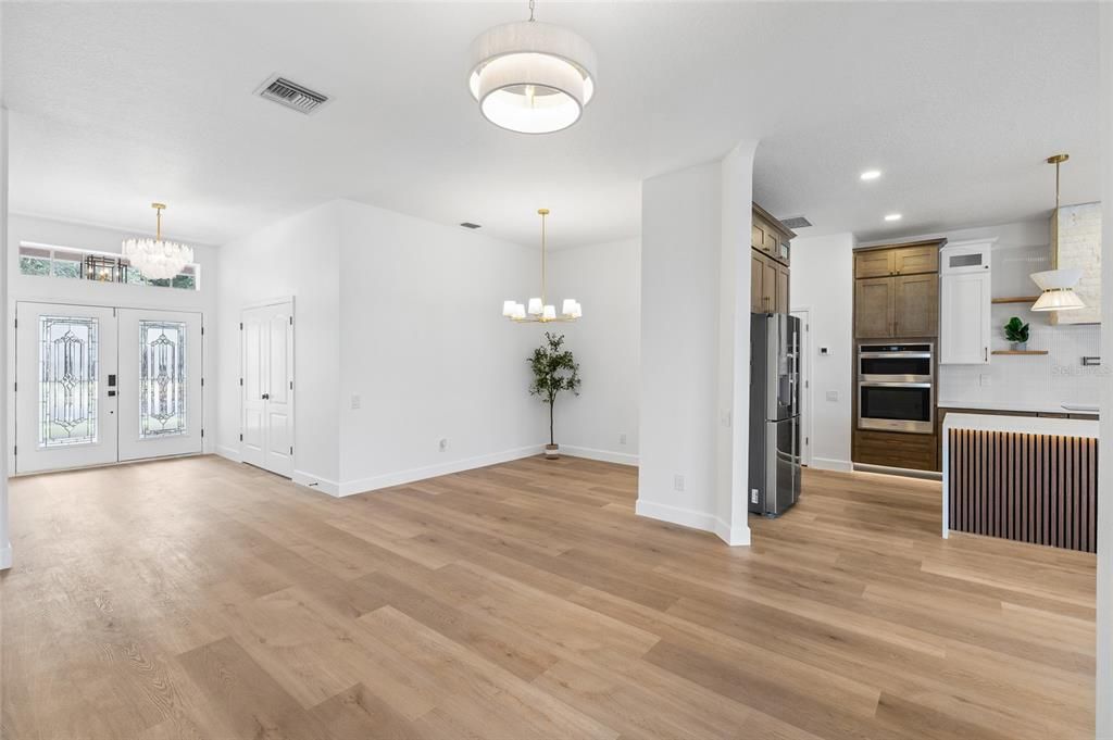 For Sale: $949,000 (5 beds, 3 baths, 3091 Square Feet)