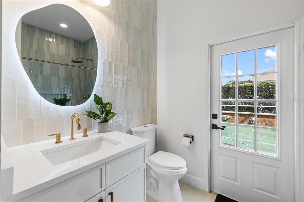 For Sale: $949,000 (5 beds, 3 baths, 3091 Square Feet)