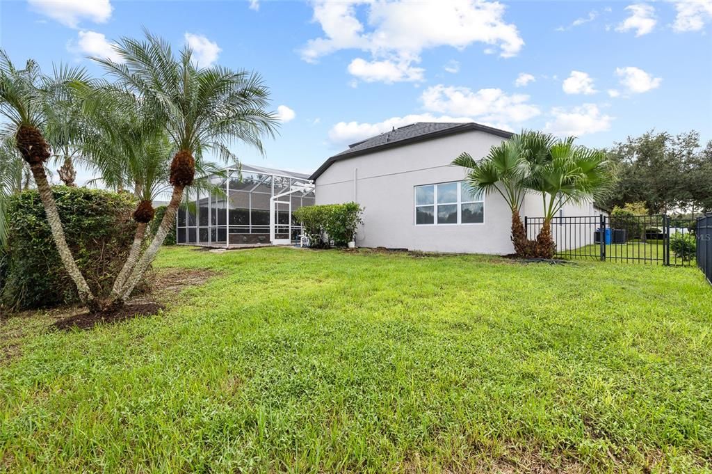 For Sale: $949,000 (5 beds, 3 baths, 3091 Square Feet)