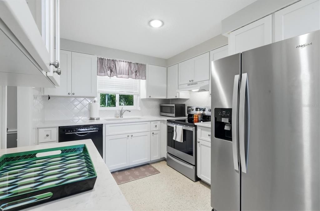 En Venta: $399,000 (2 camas, 2 baños, 1628 Pies cuadrados)
