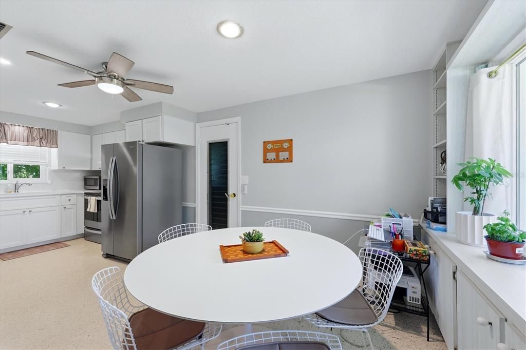 En Venta: $399,000 (2 camas, 2 baños, 1628 Pies cuadrados)