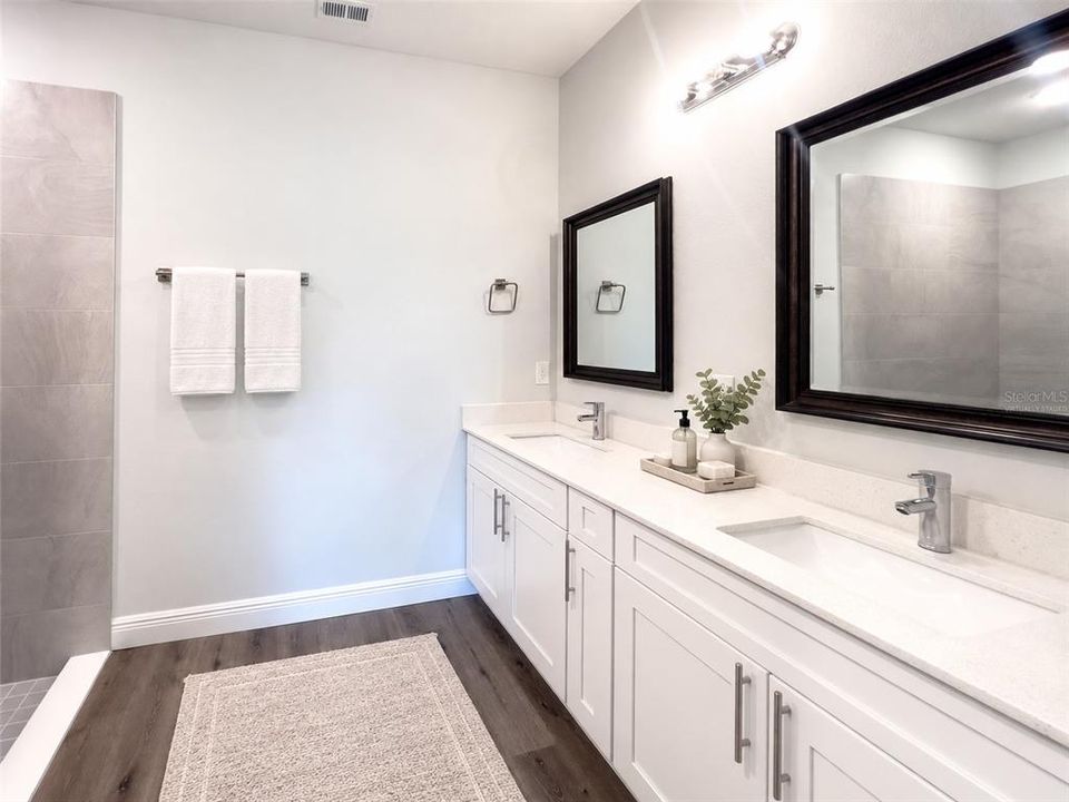 En Venta: $339,997 (4 camas, 2 baños, 1694 Pies cuadrados)