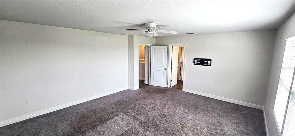 В аренду: $2,950 (5 спален, 3 ванн, 3106 Квадратных фут)