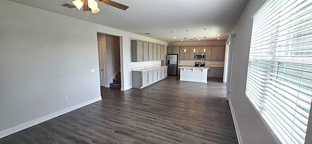 В аренду: $2,950 (5 спален, 3 ванн, 3106 Квадратных фут)