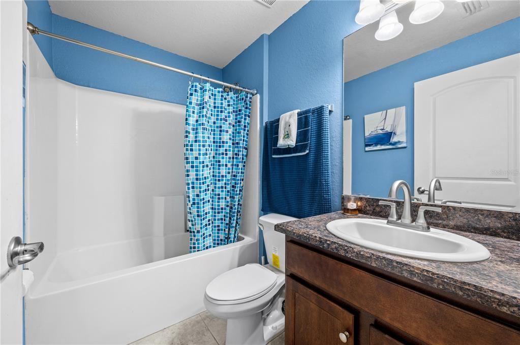 For Sale: $359,900 (3 beds, 2 baths, 2035 Square Feet)