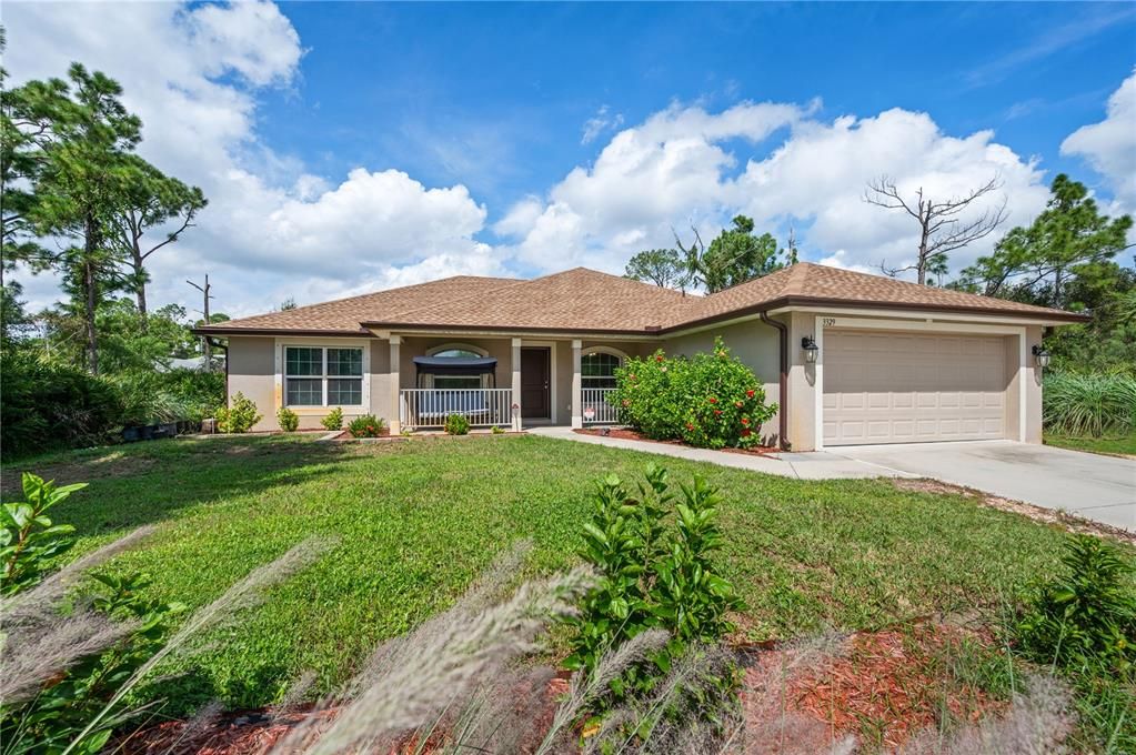 For Sale: $359,900 (3 beds, 2 baths, 2035 Square Feet)