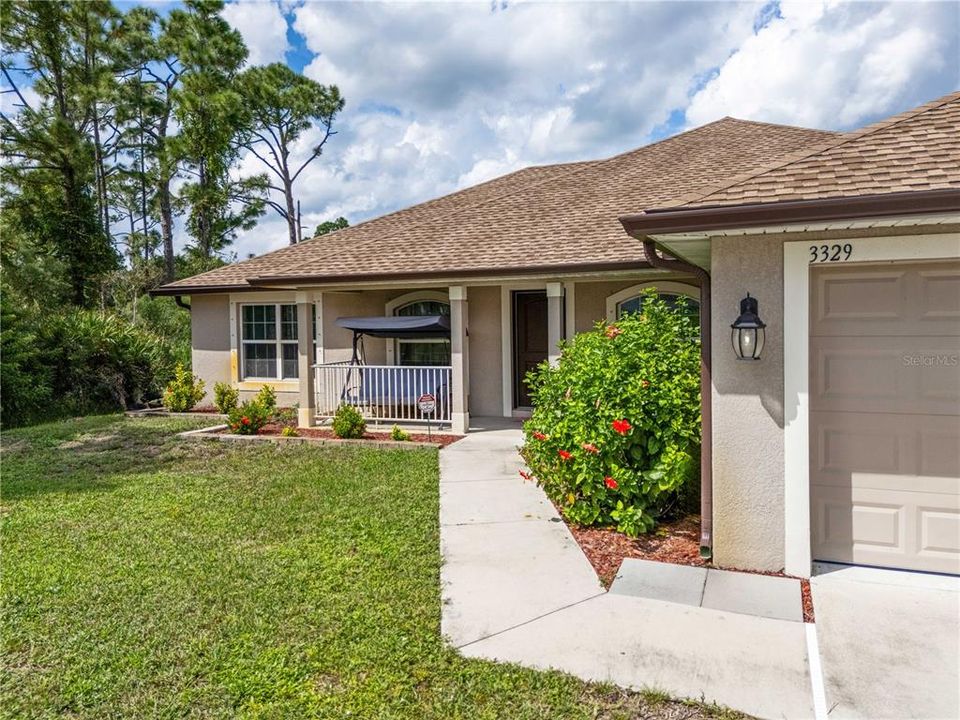 For Sale: $359,900 (3 beds, 2 baths, 2035 Square Feet)