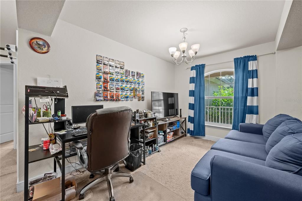 For Sale: $359,900 (3 beds, 2 baths, 2035 Square Feet)