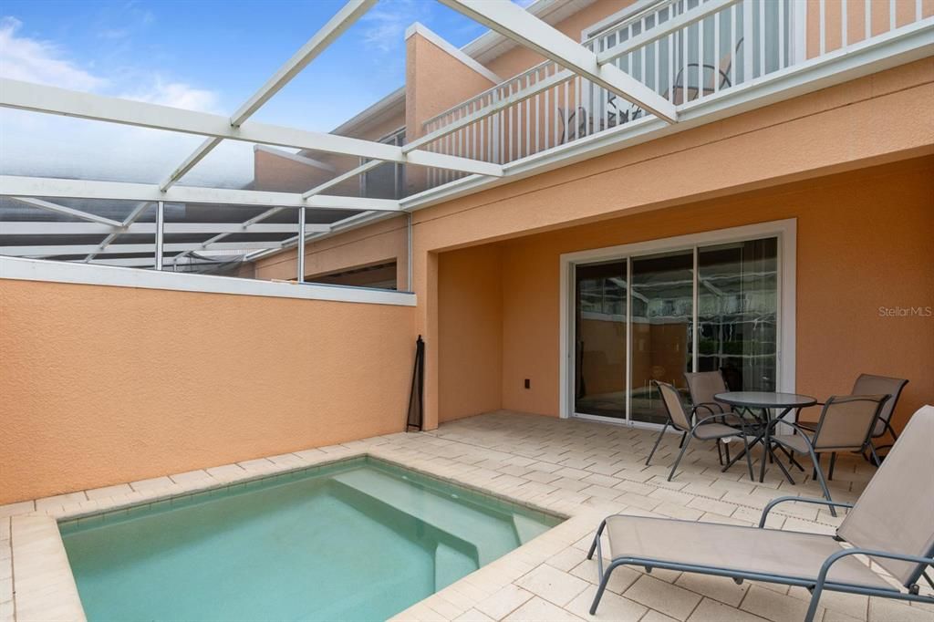 For Rent: $2,500 (3 beds, 2 baths, 1512 Square Feet)
