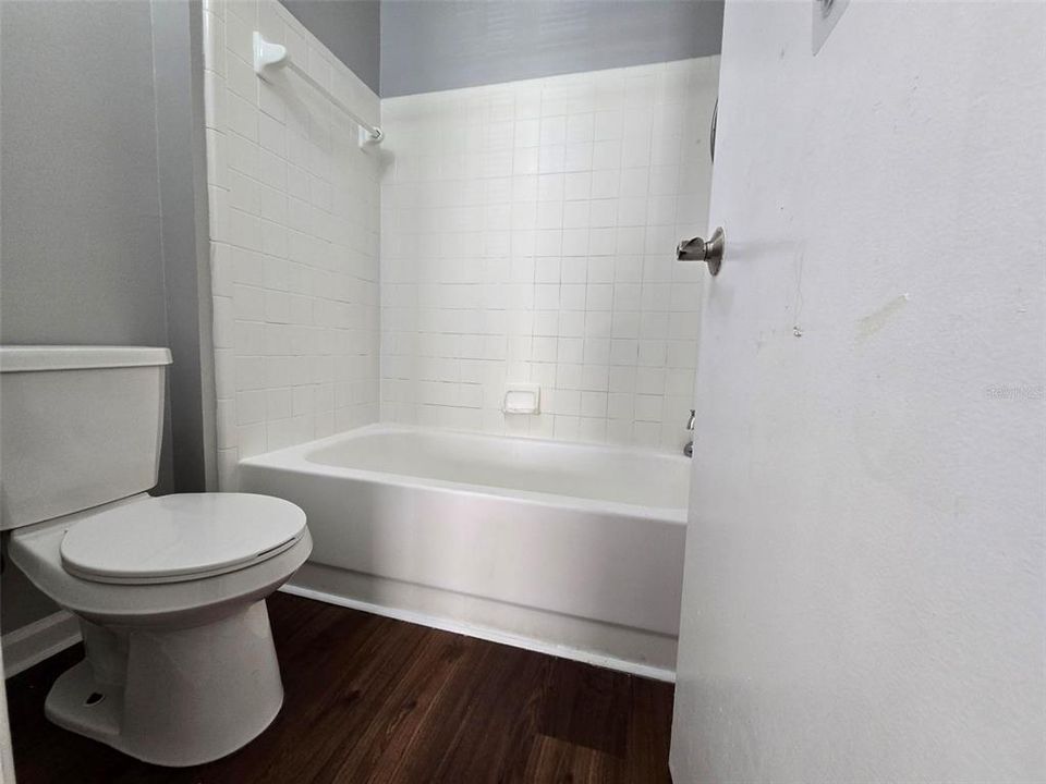 В аренду: $1,295 (1 спален, 1 ванн, 665 Квадратных фут)