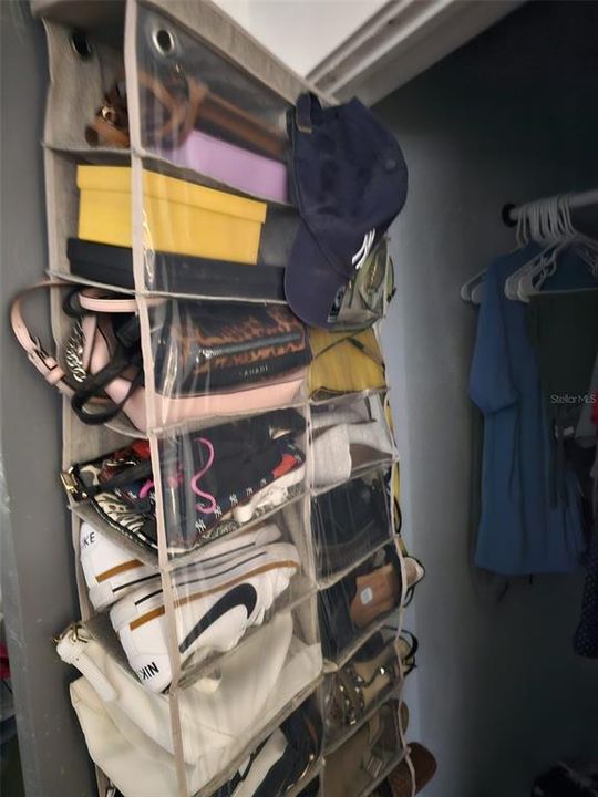 En Venta: $170,000 (2 camas, 2 baños, 832 Pies cuadrados)