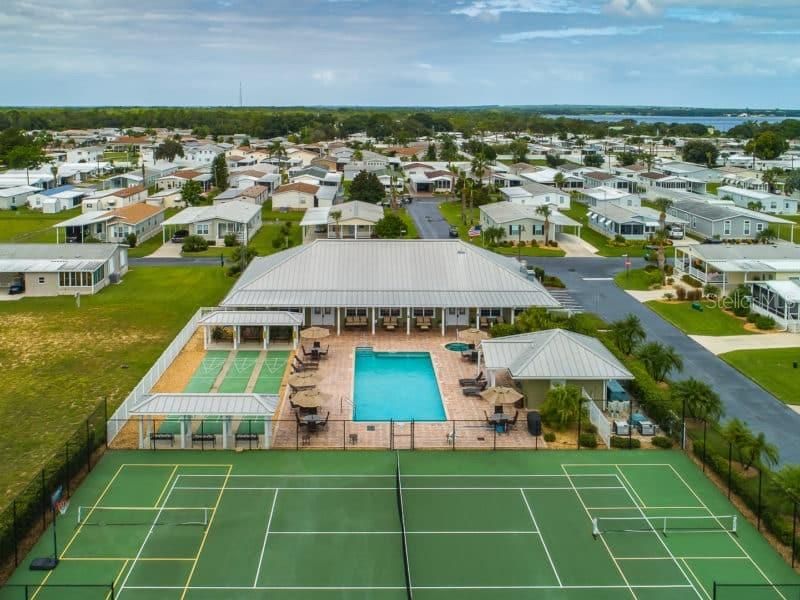 待售: $49,000 (0.27 acres)