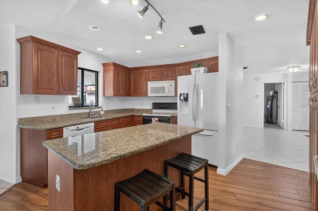 En Venta: $490,000 (3 camas, 2 baños, 1648 Pies cuadrados)