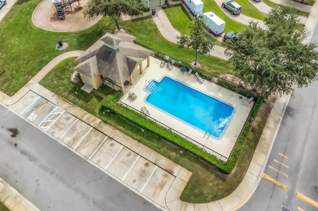 En Venta: $280,000 (3 camas, 2 baños, 1382 Pies cuadrados)