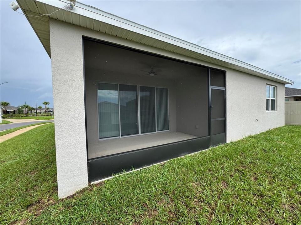 En Venta: $325,000 (4 camas, 3 baños, 2075 Pies cuadrados)