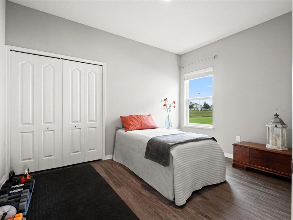 For Sale: $422,000 (3 beds, 2 baths, 1998 Square Feet)