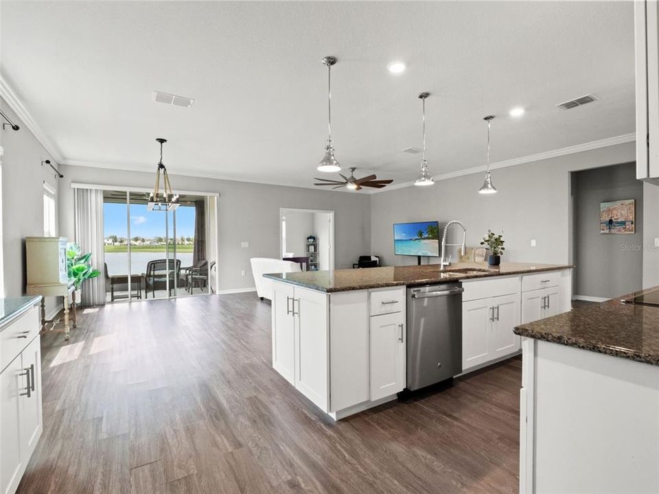 For Sale: $422,000 (3 beds, 2 baths, 1998 Square Feet)