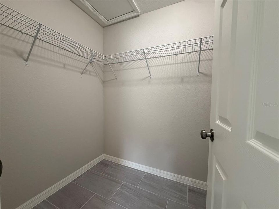 For Sale: $219,000 (3 beds, 2 baths, 1232 Square Feet)