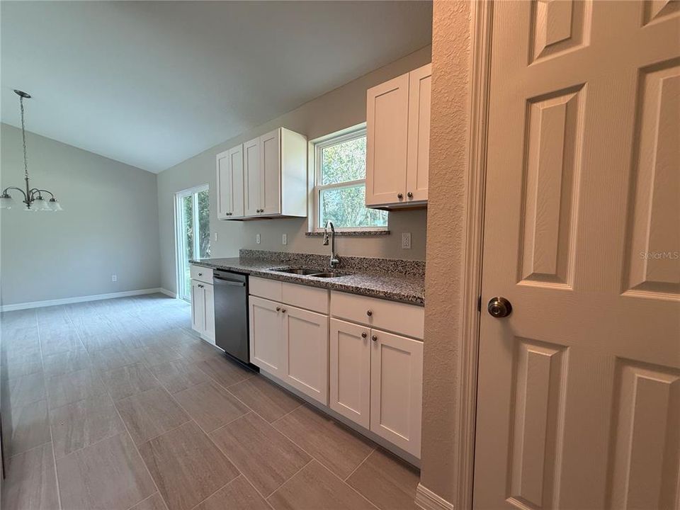 For Sale: $219,000 (3 beds, 2 baths, 1232 Square Feet)