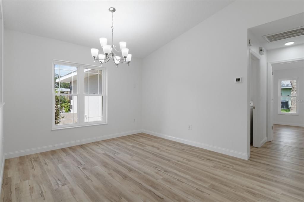 En Venta: $399,900 (3 camas, 2 baños, 1833 Pies cuadrados)
