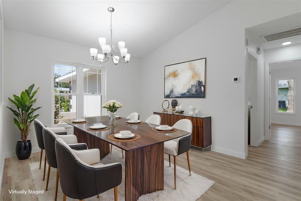 En Venta: $399,900 (3 camas, 2 baños, 1833 Pies cuadrados)