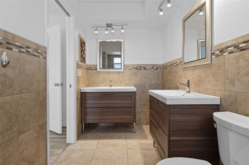 En Venta: $399,900 (3 camas, 2 baños, 1833 Pies cuadrados)