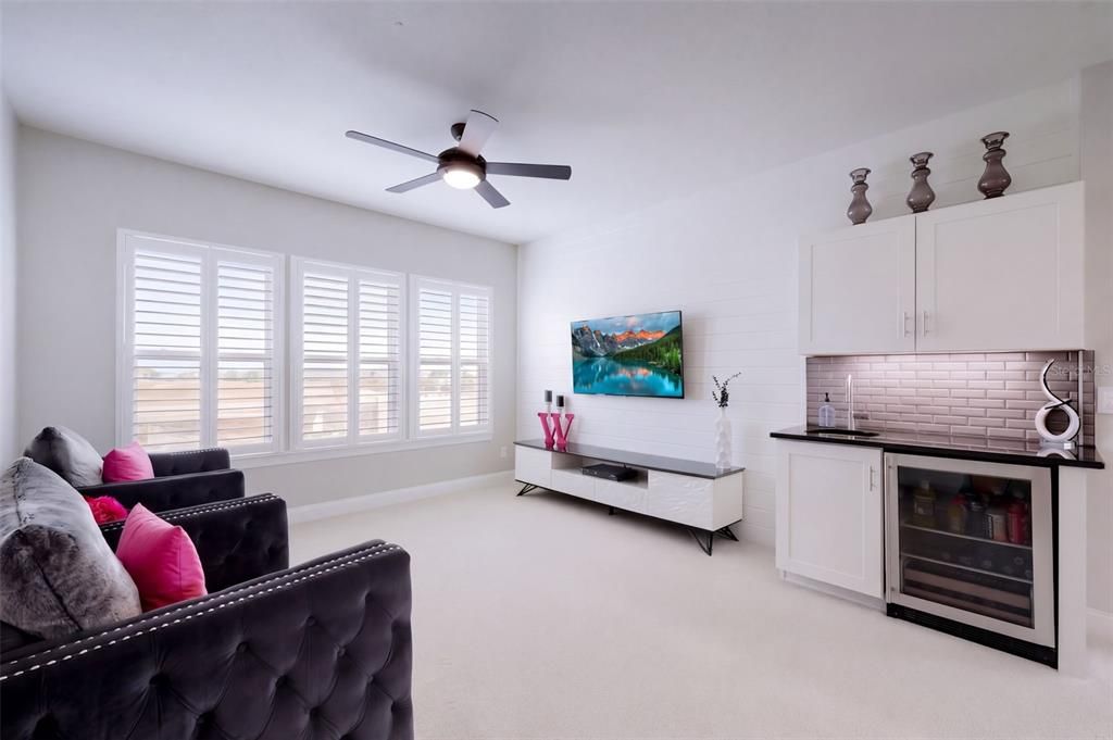 For Sale: $1,190,000 (4 beds, 3 baths, 3258 Square Feet)