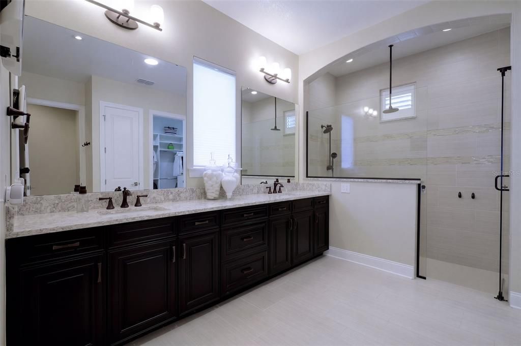 For Sale: $1,190,000 (4 beds, 3 baths, 3258 Square Feet)