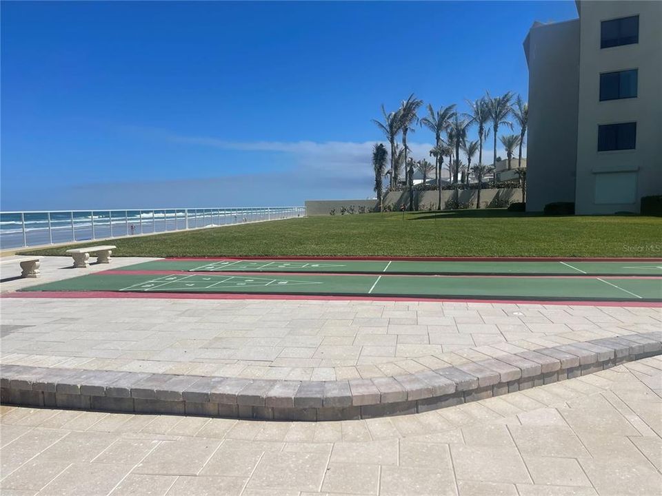En Venta: $749,900 (2 camas, 2 baños, 1325 Pies cuadrados)