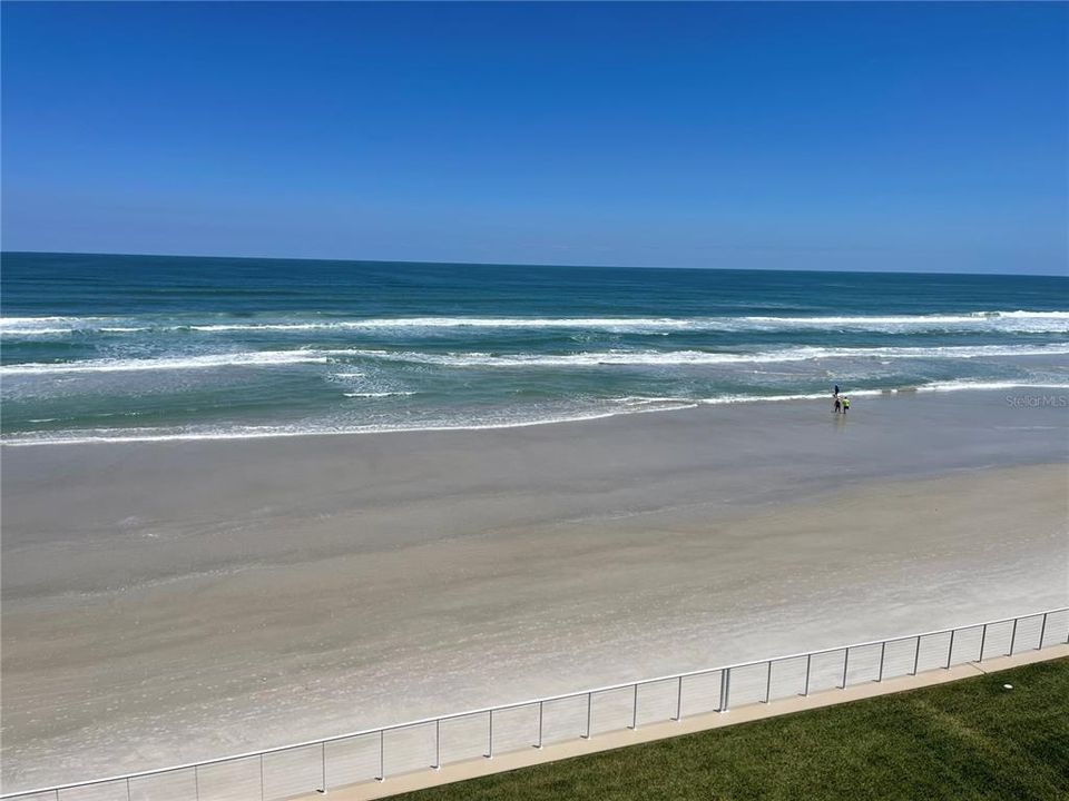 En Venta: $749,900 (2 camas, 2 baños, 1325 Pies cuadrados)