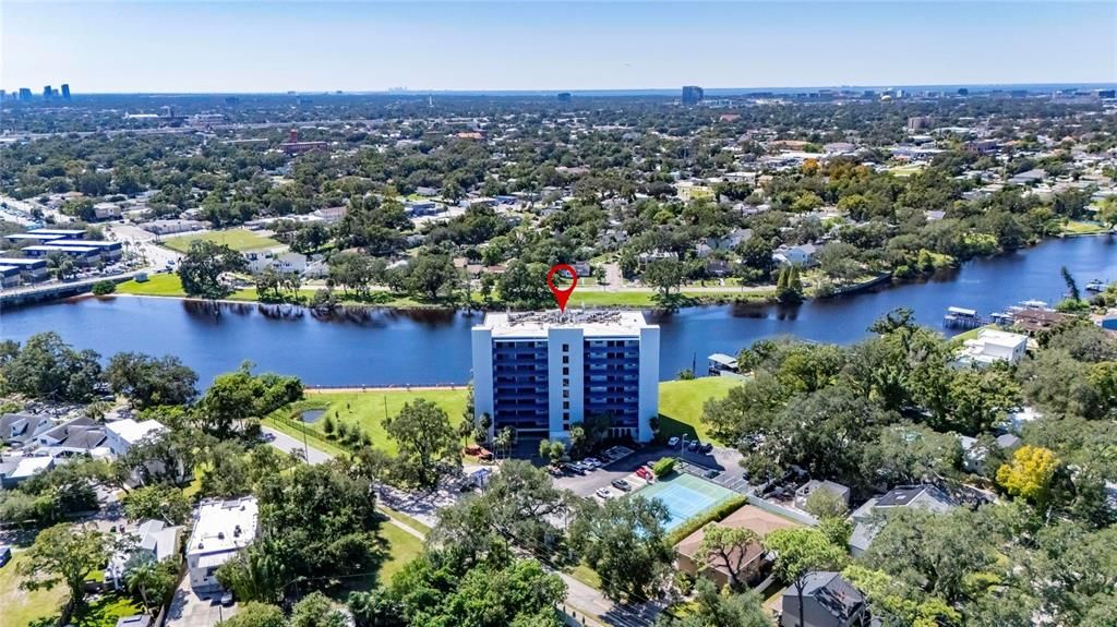 For Sale: $439,000 (3 beds, 2 baths, 1637 Square Feet)