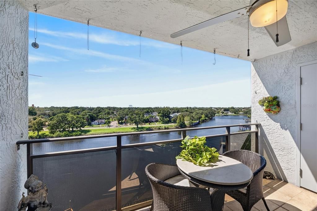 For Sale: $439,000 (3 beds, 2 baths, 1637 Square Feet)